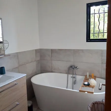 I Baghi - Sans Vis-a-vis Au Calme